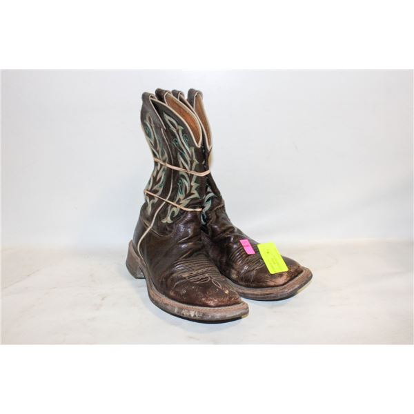 SIZE 6.5 COWBOY BOOTS