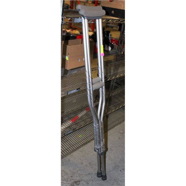 NEW SET ALUMINUM CRUTCHES
