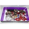 Image 1 : FLAT FULL OF ESTATE JEWELRY-ESTATE