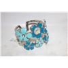 Image 1 : NEW GENEVA FLOWER MOTIF WATCH OLD STOCK