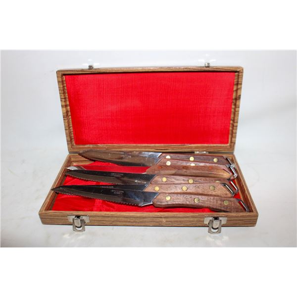 VINTAGE 6 PIECE STEAK KNIFE SET