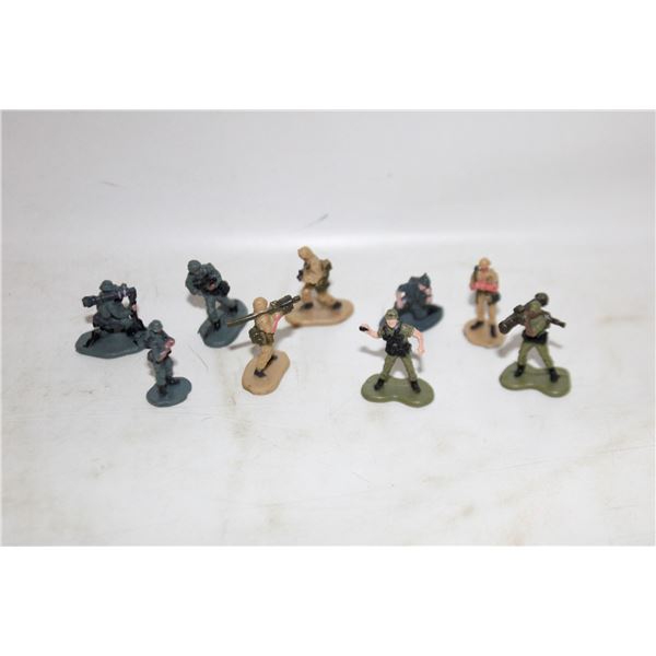 VINTAGE MICRO MACHINE SOLIDER ARMY LOT