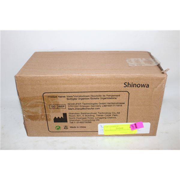 NEW SHINOWA GREEN GLASS VASE