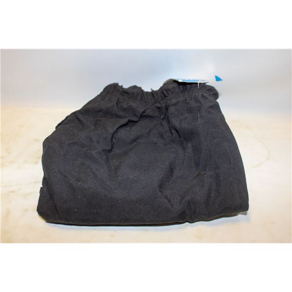 NEW NYLON SHORT SIZE SMALL