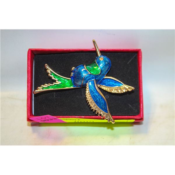 NEW HUMMINGBIRD BROOCH BLUE,GREEN,GOLD-ACCENTS