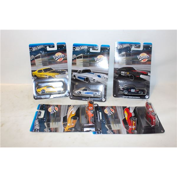 LOT OF HOT WHEELS - VINTAGE RACING SET OF 5