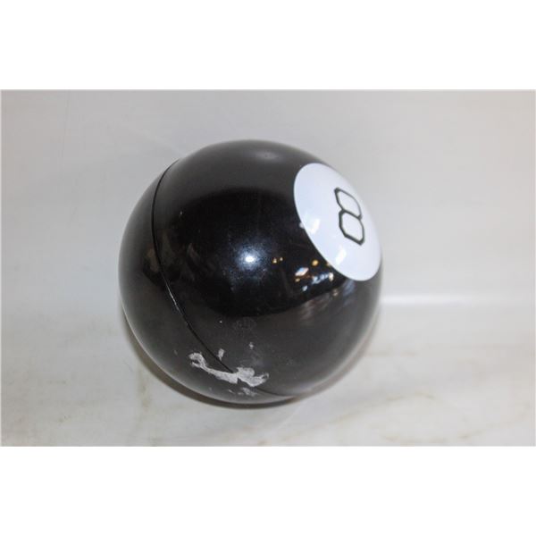 ESTATE MAGIC 8 BALL TESTED WORKING