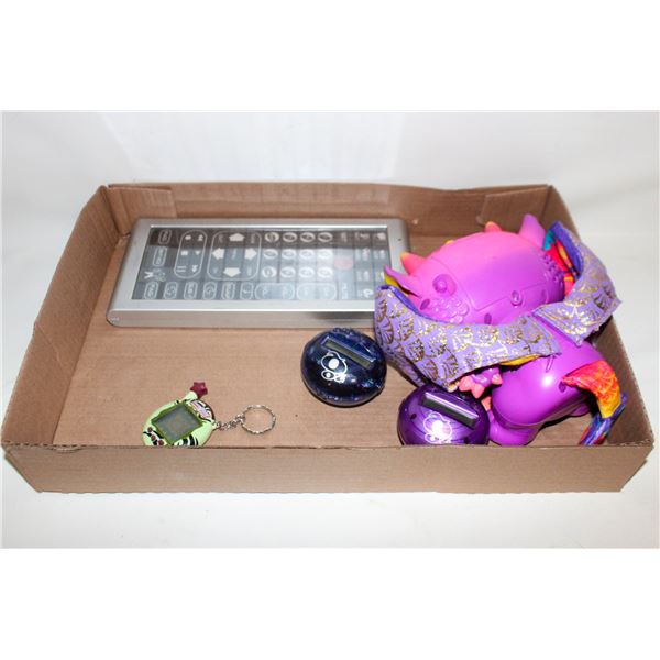 TAMAGOTCHI, 2 20Q, FURREAL DRAGON