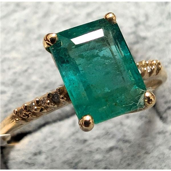 10K(1.45G) EMERALD (1.07CT) DIAMOND (0.05CT)