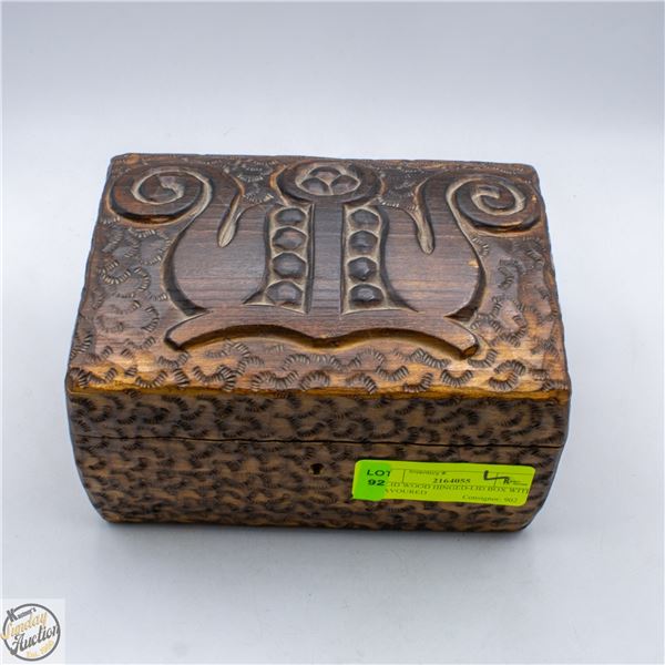 SOLID WOOD HINGED-LID BOX WITH FLAVOURED