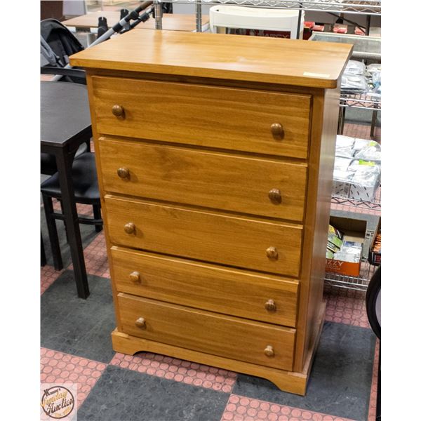 5 DRAWER DRESSER 31" W 18"D 46"H