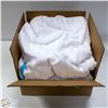 Image 1 : 2 UNPACKED CHRISTY ENGLAND BATH TOWELS WHITE