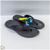 Image 1 : ROOTS FLIP FLOPS SIZE 10