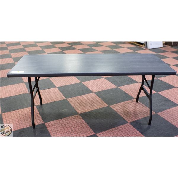 METAL FOLDING TABLE H30XW72XD30