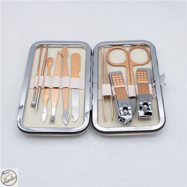 #3914-10 PIECE TRAVEL SET FOR NAIL COSMETICS