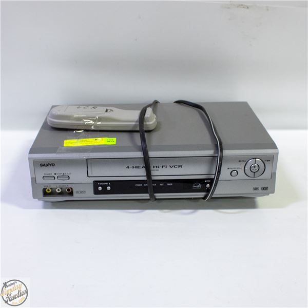 SANYO VHS PLAYER MODEL VWM-900