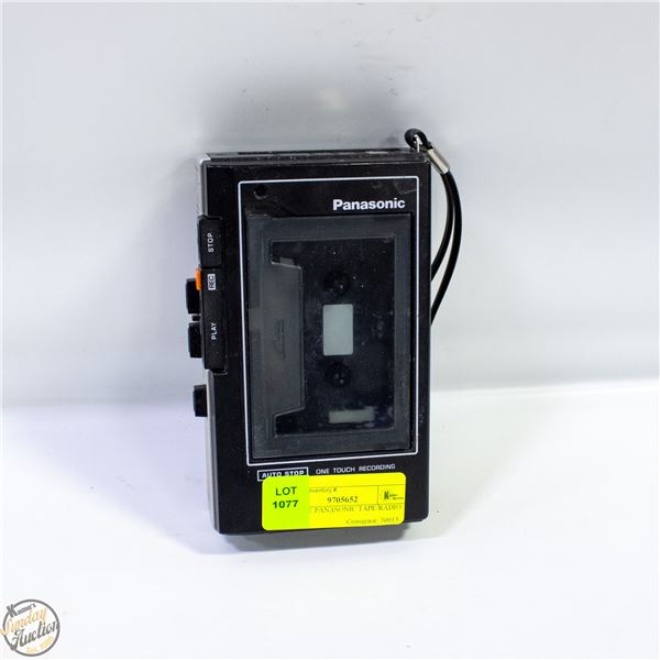 VINTAGE PANASONIC TAPE/RADIO PLAYER