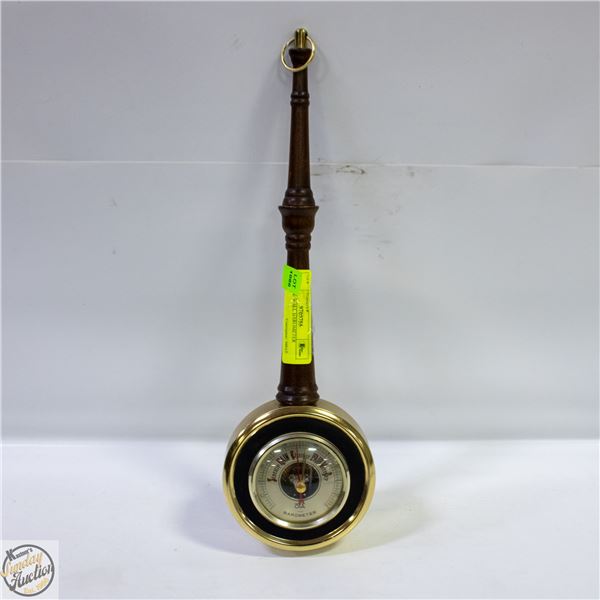 VINTAGE WALL BAROMETER