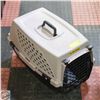 Image 1 : N2N PET CARRIER FOR SMALL DOG OR CAT