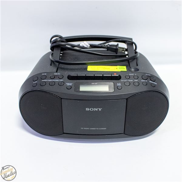 SONY CD/CASSETTE PLAYER MODEL CFD-S70