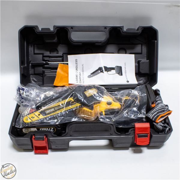 NEW IN BOX CORDLESS MINI CHAINSAW WITH FAST 2
