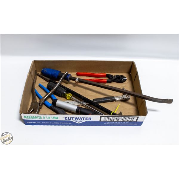 POLICE SEIZURE - FLAT OF ASSORTED HAND TOOLS