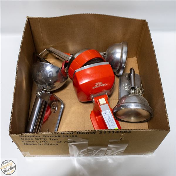 LOT OF VARIOUS VINTAGE LANTERN LIGHTS