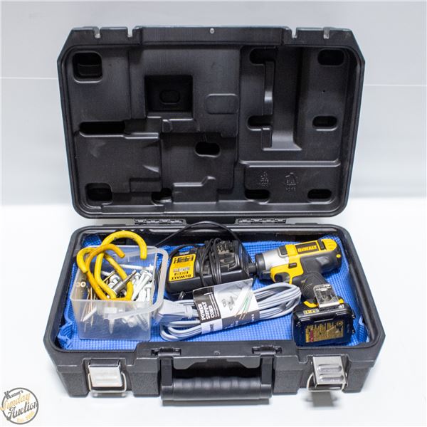 DEWALT DCF815 12V MAX – WITH BOX