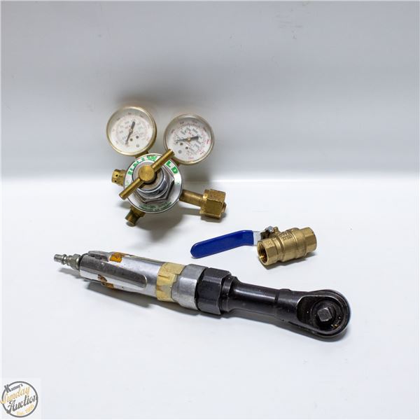LOT OF AIR TOOLS