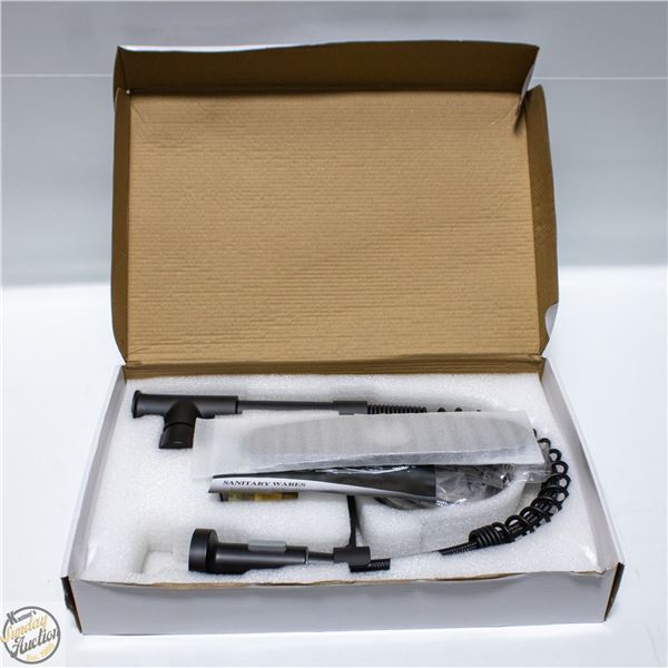 KITCHEN SINK FAUCET (NEW)