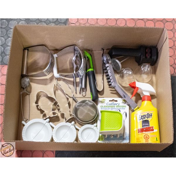 ESTATE USEFUL KITCHEN ITEMS