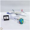 Image 1 : ESTATE MODEL AIRPLANE + MINI GLOBE +