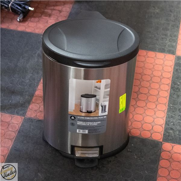 12 LTR STAINLESS PEDAL GARBAGE BIN H-17"
