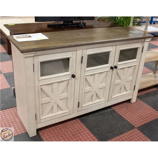 3 DOOR TV STAND/ENTERTAINMENT STAND