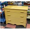Image 1 : VINTAGE CRÈME COLOUR DRESSER 3 DRAWERS
