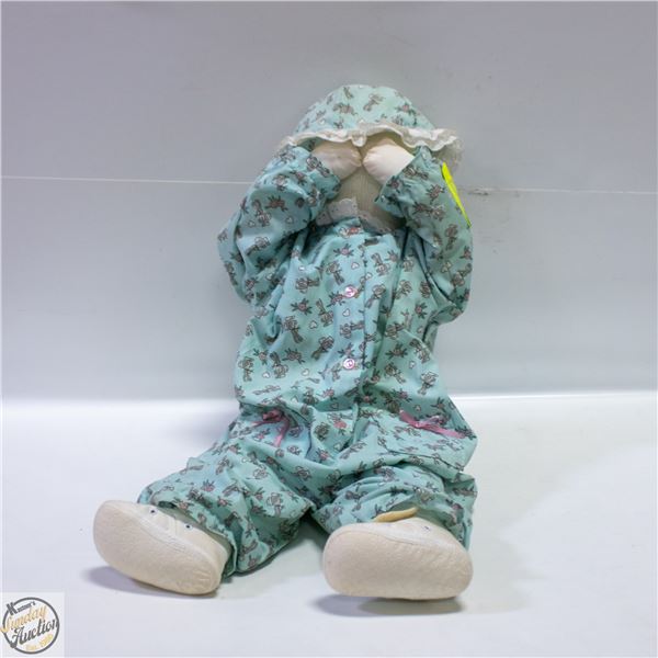 VINTAGE CRYING STANDING BABY DOLL H-22"