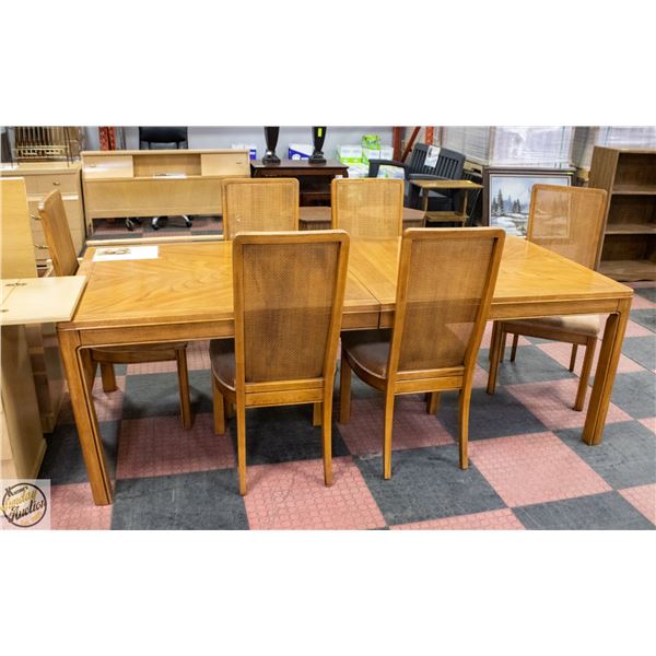 VINTAGE SKLAR PEPPLER DINING TABLE WITH