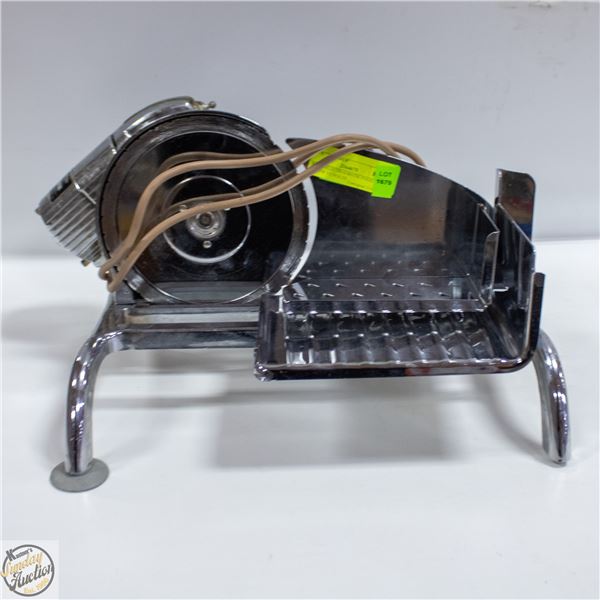 RIVAL ELECTR-O-MATIC FOOD SLICER 115 VOLTS