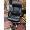 Image 1 : HYDRAULIC LIFT OFFICE CHAIR