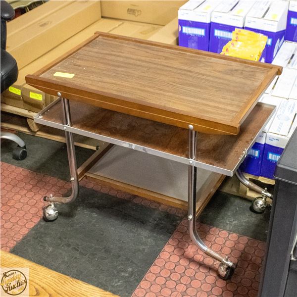 WHEELED 3 TIER TROLLEY 24"X28"X17"