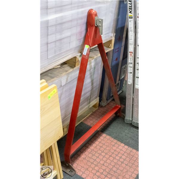 LARGE RED HITCH 1-7/8 TRAILER PULL