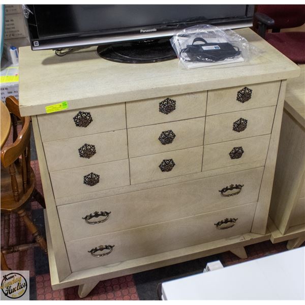 3 BEDROOM SET WITH DRESSER, CHEST DRESSER AND BED