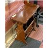 Image 1 : MAGAZINE RACK WOOD