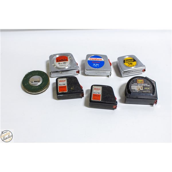 LOT OF MEASURING TAPES