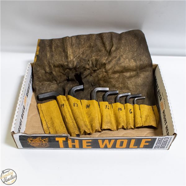 LOT OF LARGE SIZE ALLAN KEYS