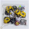Image 1 : LOT OF MEASURING TAPES