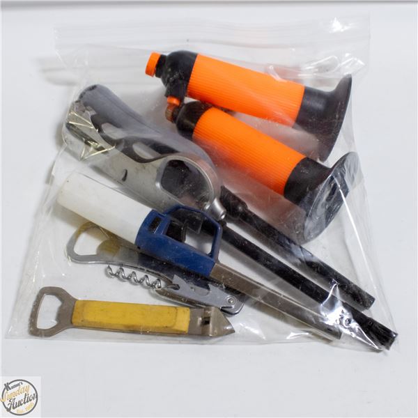 LOT OF BBQ LIGHTS AND TORCHES