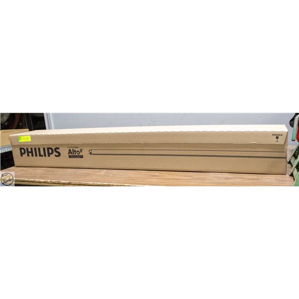 NEW BOX OF 30 PHILLIPS ALTO 4FT