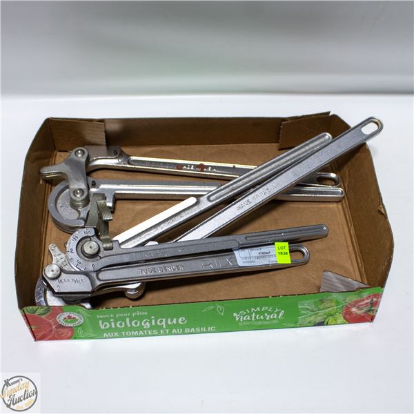 LOT OF 3 VARIOUS SIZE RIGID PIPE BENDERS