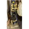 Image 1 : 5PC FIRE PLACE TOOLS SET W/STAND